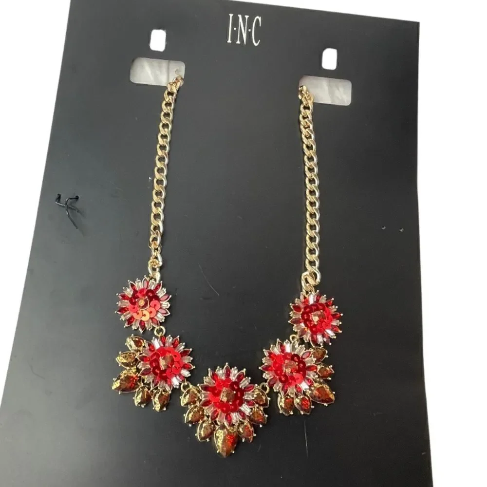 NWT INC INTERNATIONAL CONCEPTS Gold-Tone Red Embellished Flower Necklace